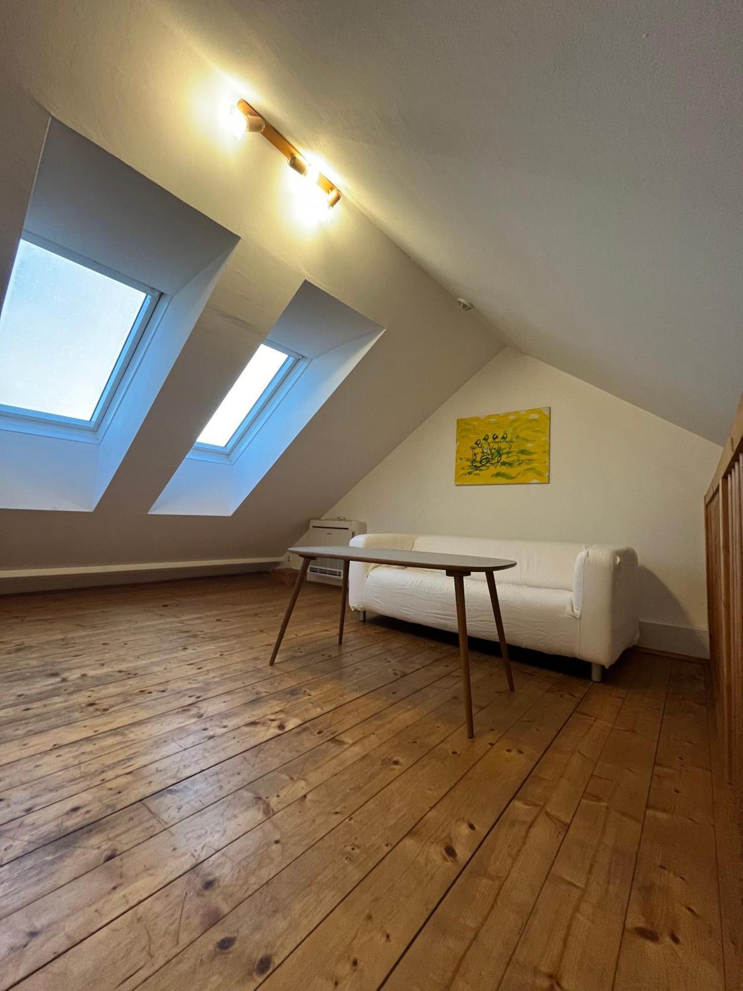 Schoenes Appartment In Zentrumsnaehe Graz Exterior photo